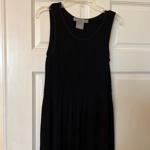 LARK AND GREY dress, very soft and confortable for traveling.